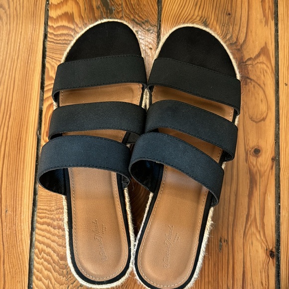 Universal thread black wedge sandals - Picture 2 of 7